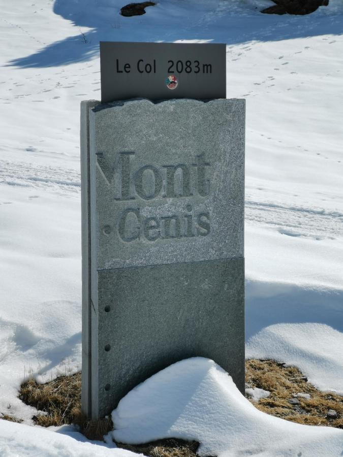 Studio chaleureux à LANSLEVILLARD VAL CENIS 2 pers + 1 enfant Exterior foto
